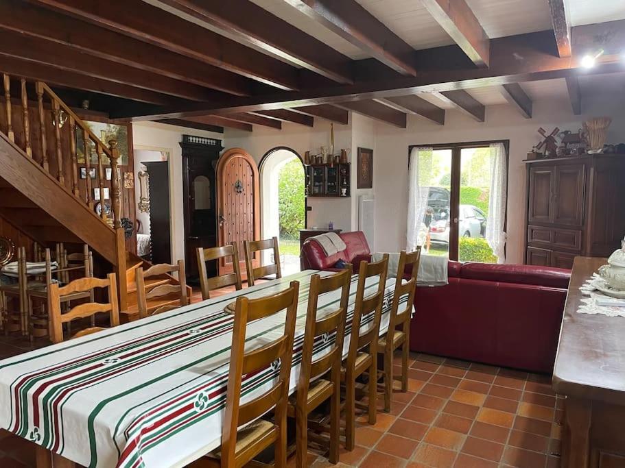 Maison Familiale Pays Basque Ahaxe-Alciette-Bascassan Exteriér fotografie