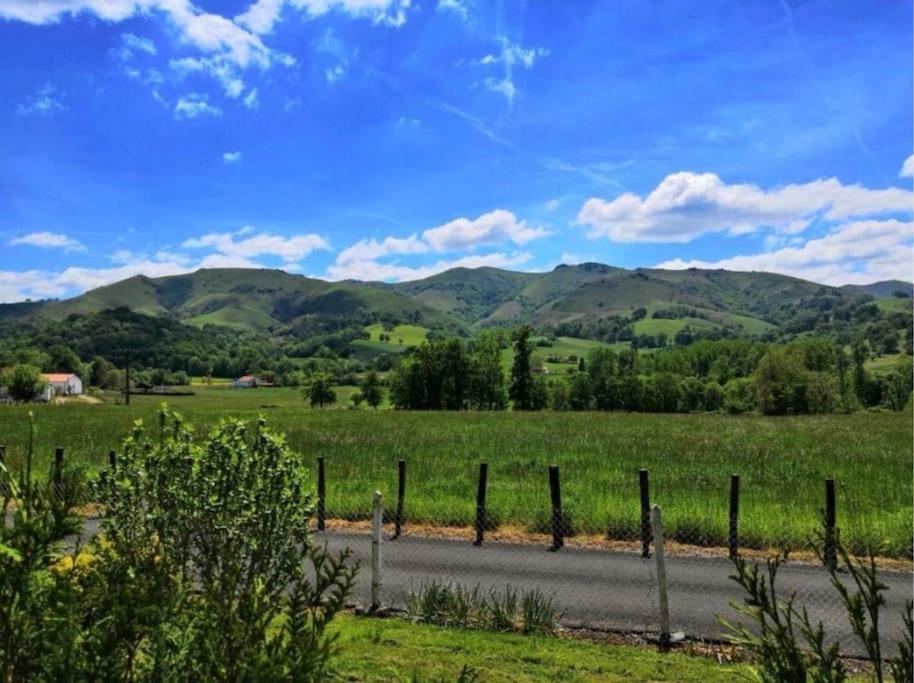 Maison Familiale Pays Basque Ahaxe-Alciette-Bascassan Exteriér fotografie